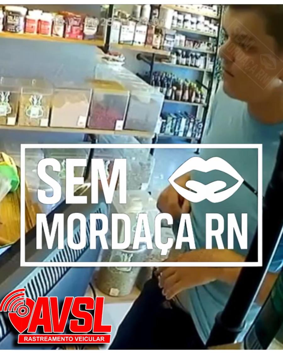 [VÍDEO E FOTO] EXCLUSIVO: LADRÃO TENTA ASSALTAR LOJA COM CELULAR NA CINTURA E SAI CORRENDO COM MEDO DE LEVAR SURRA 