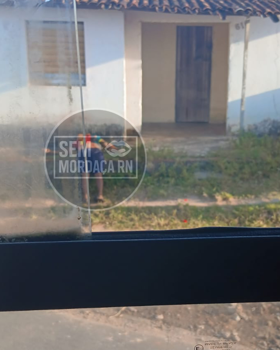 [FOTOS] URGENTE: HOMEM FOI EXECUTADO COM TIRO DE 12 NA GRANDE NATAL 