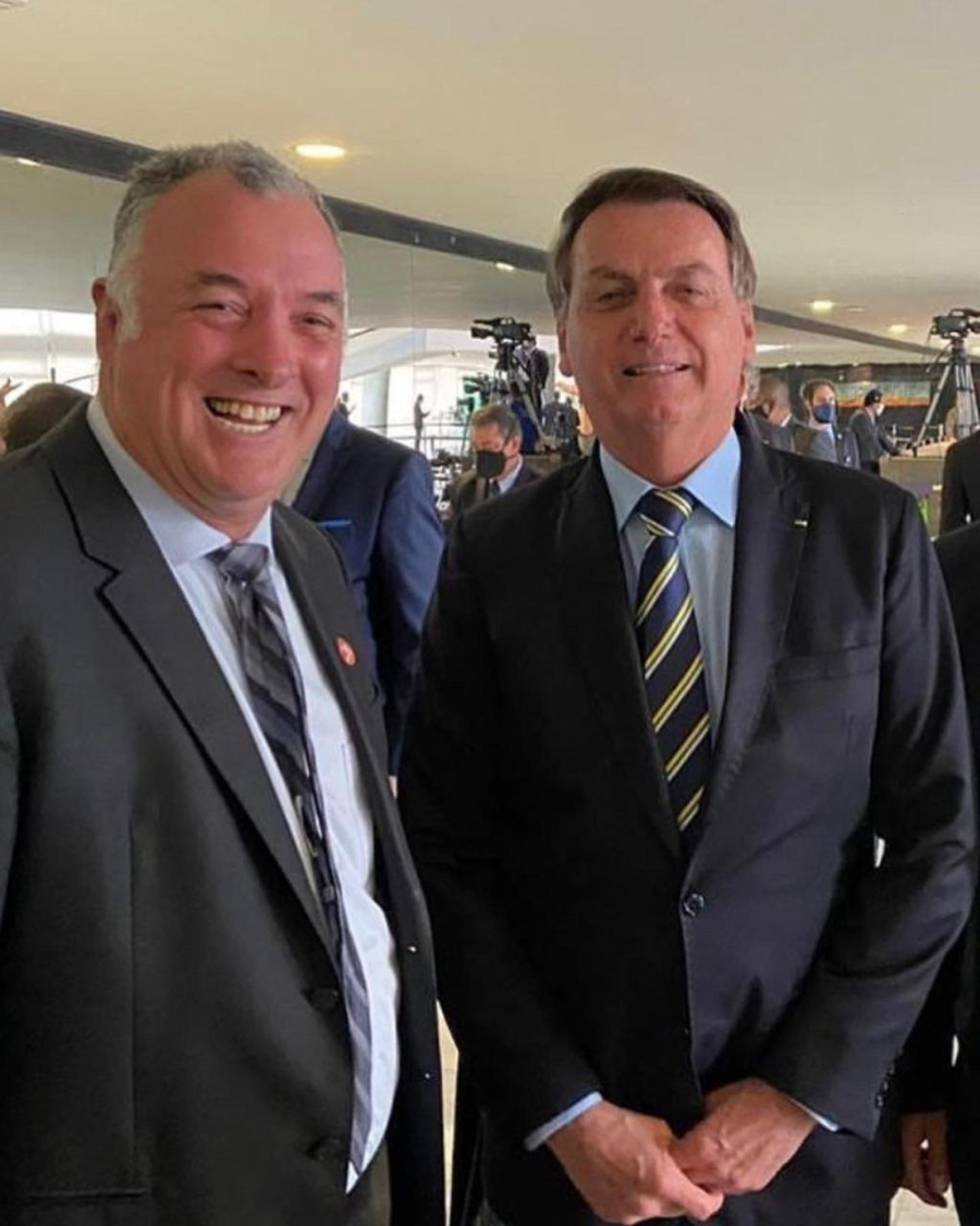 POLÍTICA: Coronel Hélio dispara nas pesquisas e triplica intenções de voto, tornando-se o nome que mais cresce na disputa pelo Senado