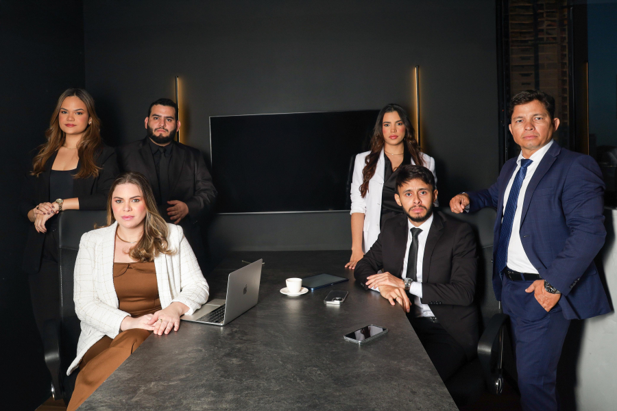 Caso envolvendo jovem menor de idade mobiliza Câmara Criminal do TJRN, e atuação estratégica de Renato Passos garante manutenção de absolvições por erro de tipo em julgamento unânime