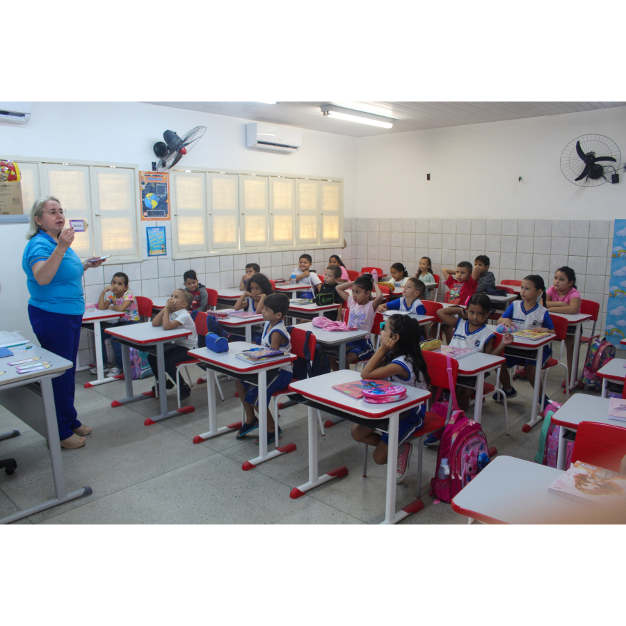 Prefeitura anuncia reajuste de 5,4% no piso do magistério em Natal